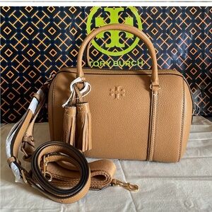 New✨authentic thea small satchel crossbody bag